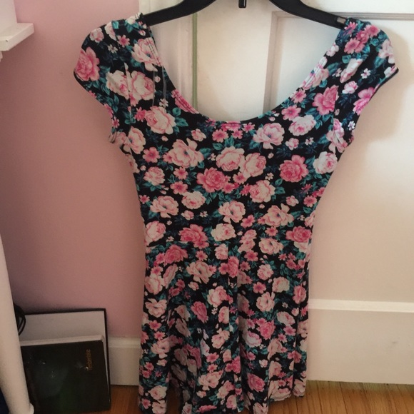 ❌❌SOLD❌❌ - Picture 2 of 2