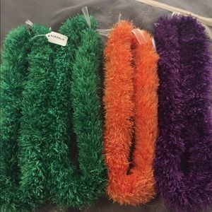 BUNDLE LEIS For @caven