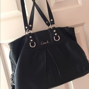 Coach Black leather shoulder bag w/purple interior