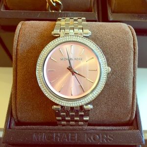 NWT Authentic Michael Kors Watch. MK3352