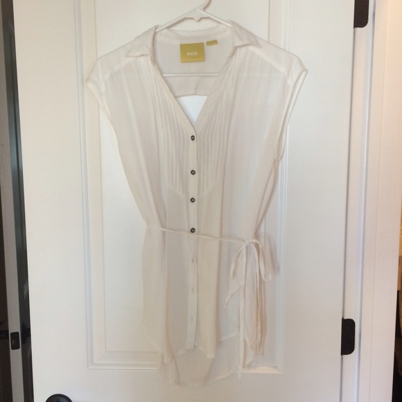 White anthro tunic / top