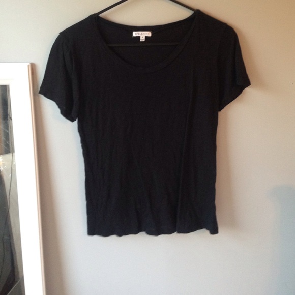 Stylemint plain black Tshirt