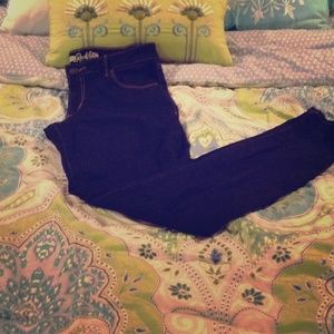 💠Old Navy Rockstar Jegging