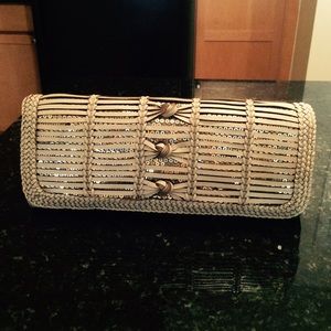Basket Clutch