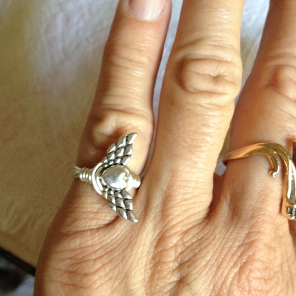 Angel Wing Wrap Ring - Picture 4 of 4