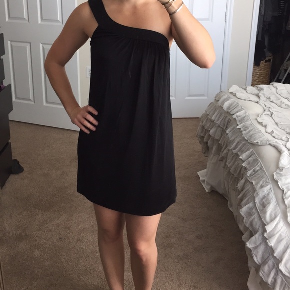 Bebe black one shoulder satin dress