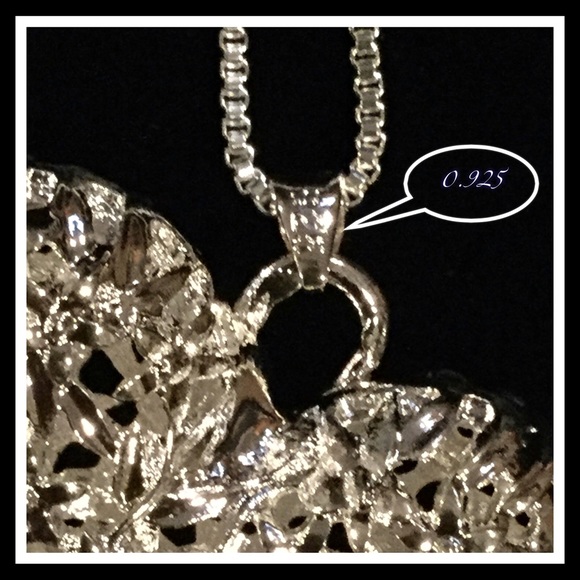SILVER FILIGREE HEART NECKLACE              🎉HP🎉 - Picture 7 of 8