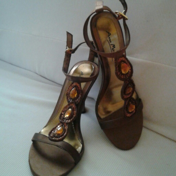Anne Michelle Bronze strap heel
