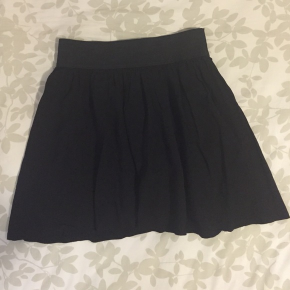 Forever 21 black skater skirt