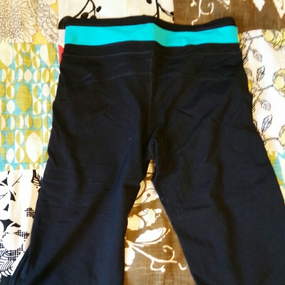 Workout capris