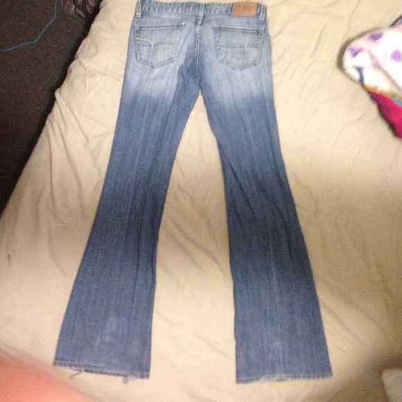 American eagle blue jeans