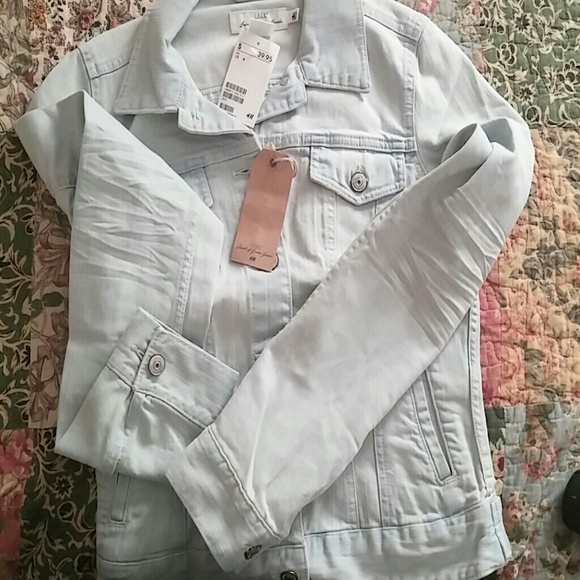 H&M Light Denim Womens Jean Jacket - Picture 4 of 4