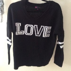 LOVE!! sweater❤️✖️never worn!