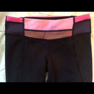 Lulu Lemon crop yoga pants