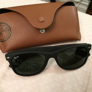 Ray-Ban wayfarers