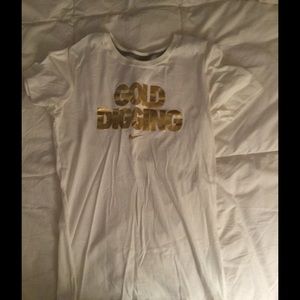 Nike gold digger
