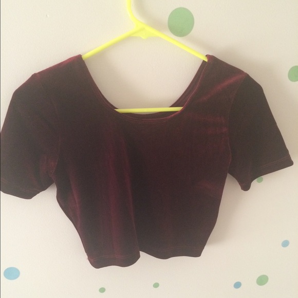 Red velvet Crop top