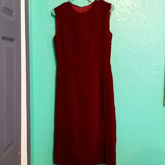 Genuine vintage custom dress from Tailoring Mills - Picture 3 of 4