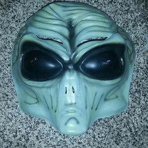 Alien mask
