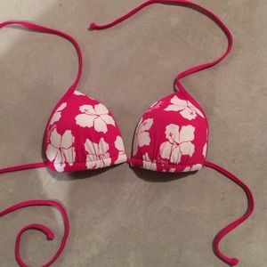 Holloster bikini top