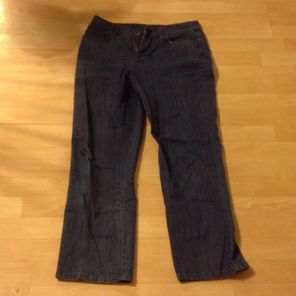 Jeans - Picture 1 of 1