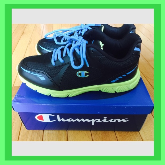 Athletic sneakers, NWT