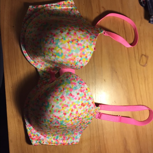 Victoria secret Demi