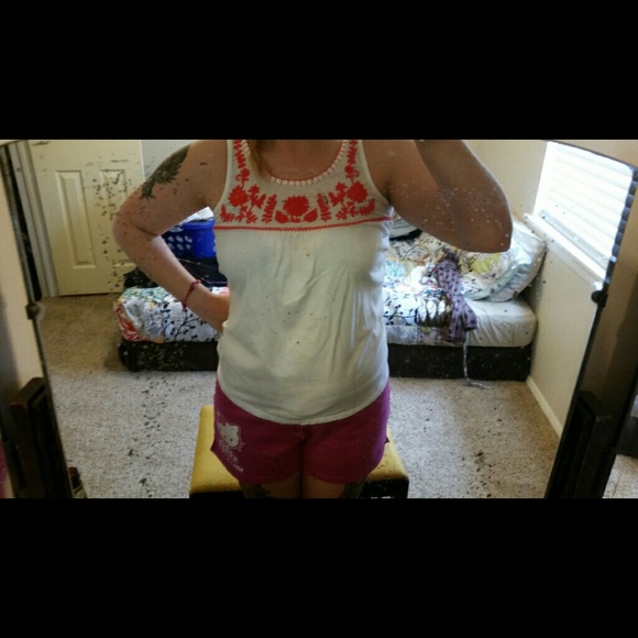 Top - Picture 2 of 2