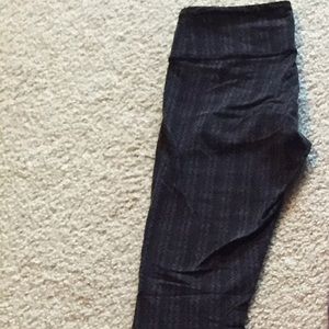 Black ziggy wee crops trading!