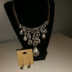 New clear stone statment necklace