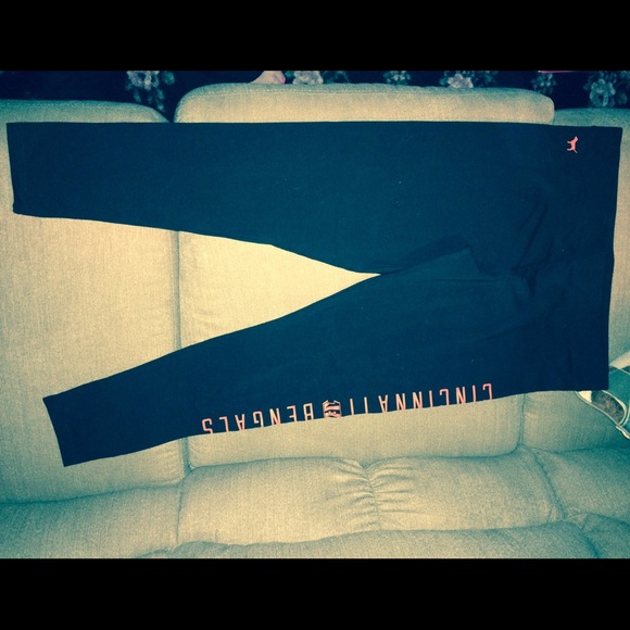 Victoria's Secret Cincinnati Bengals Leggings Sz L