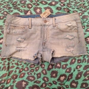 American Eagle Shorts!