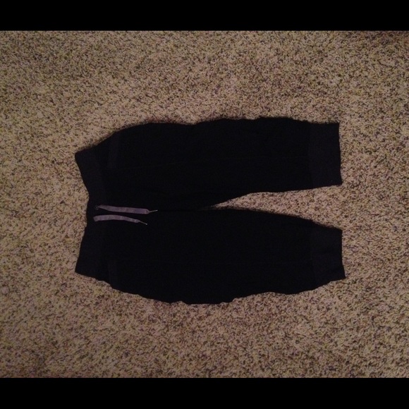 Capris ⭐️lululemon⭐️
