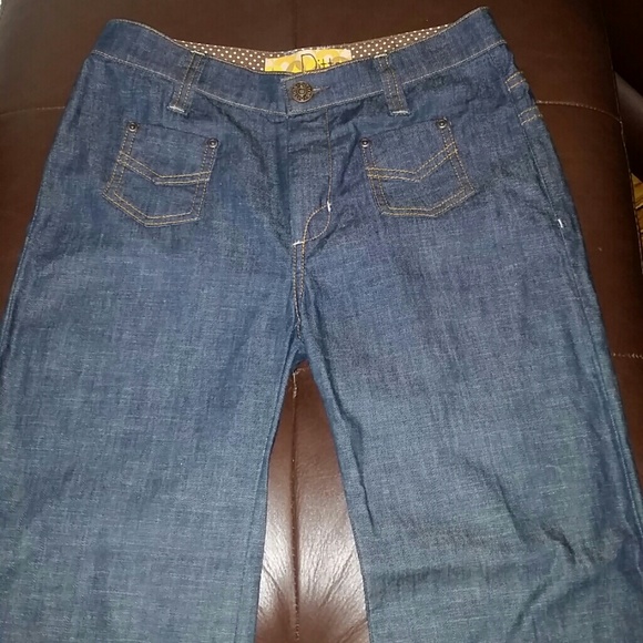 Bundle Jeans - Picture 3 of 4