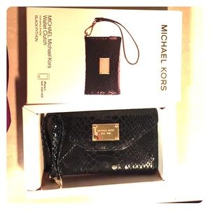 Michael Kors - wallet clutch for iPhone 5