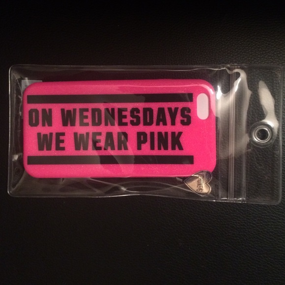 PINK Victoria's Secret Accessories - iPhone 6 case from VS Pink