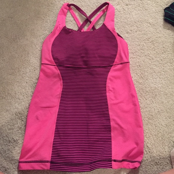 Lulu lemon top - size 6