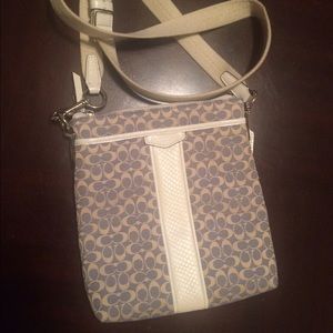 Coach Signature Stripe Jacquard Swingpack