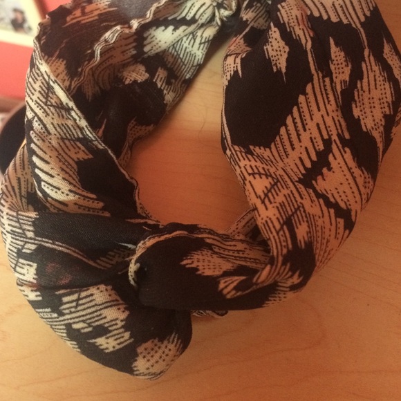 Headbands - Picture 4 of 4