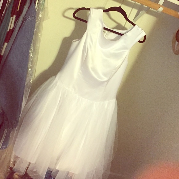 White formal knee length dress vintage feel
