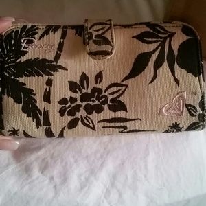 Sold Roxy Wallet for