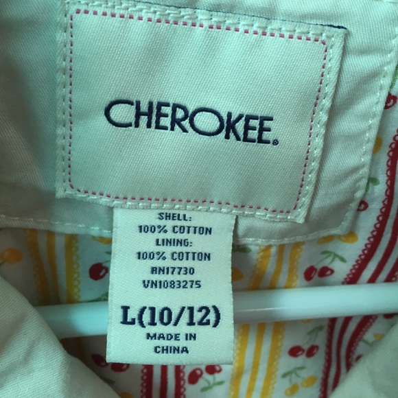 I'm selling a long CHEROKEE jacket - Picture 2 of 3