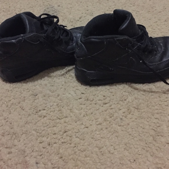 Boots - Picture 3 of 3