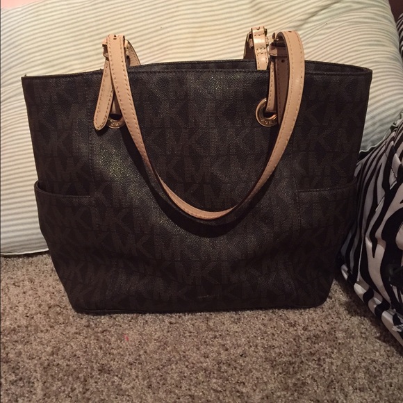 Michael Kors purse