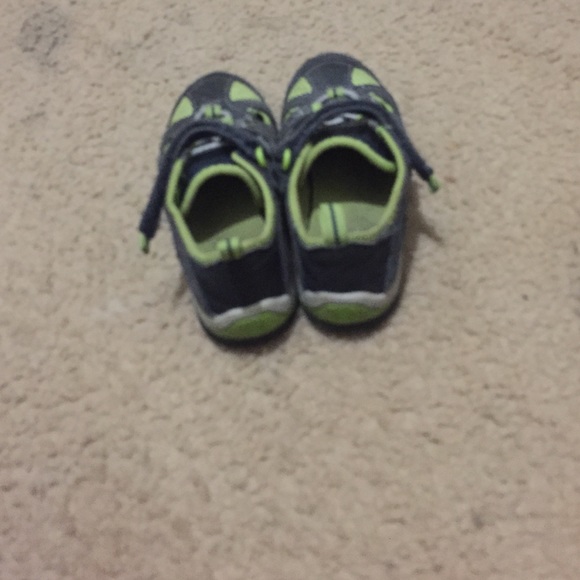 Sandals - Picture 2 of 2