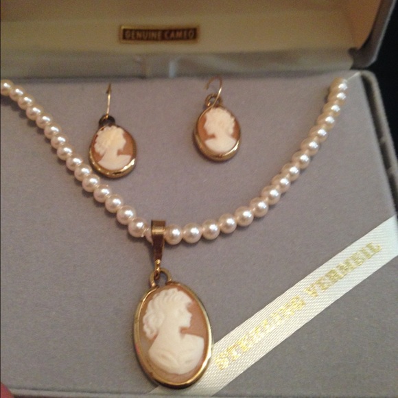 Sterling Vermeil Genuine Cameo Necklace & Earrings