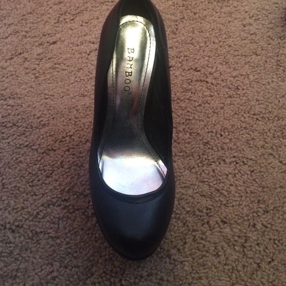 Pumps - Picture 2 of 2