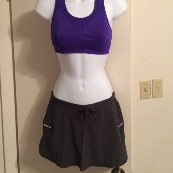 Nike DRI-FIT tennis skirt/skort in dark gray