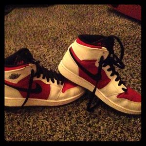 Jordan 1 size 5.5