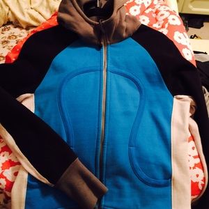 LuLu lemon zip up